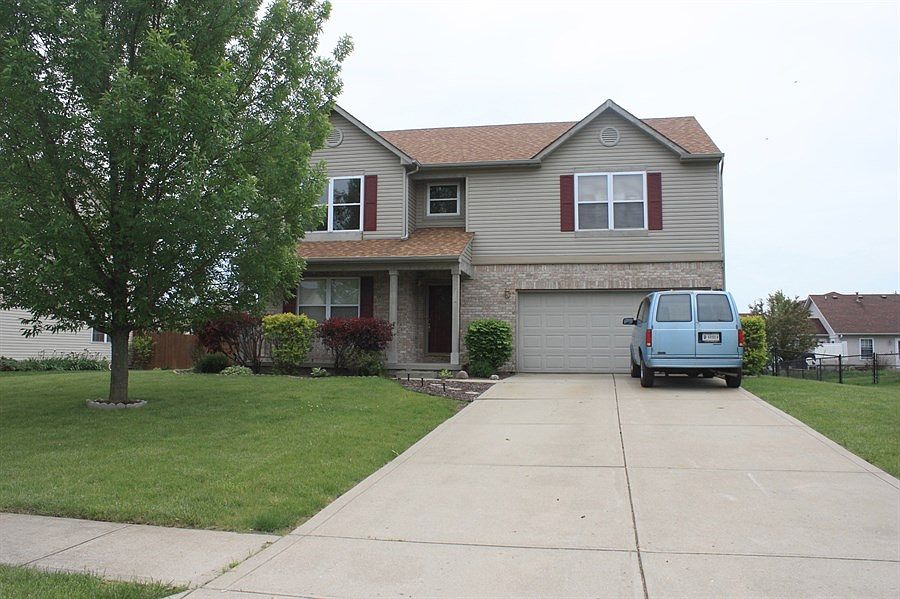 1st image of 45 Cedarwood Ct