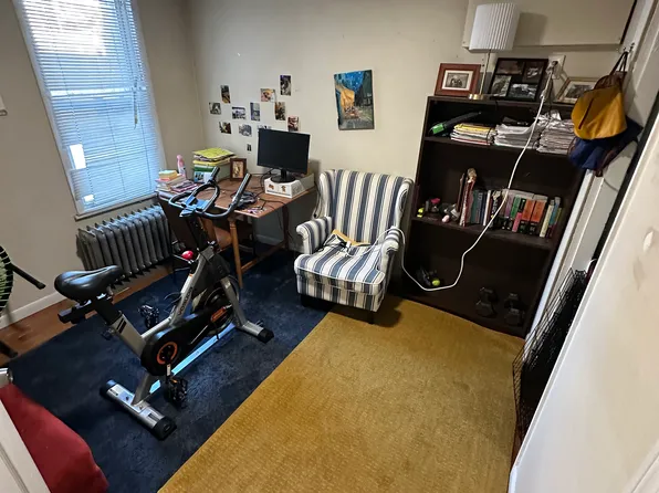 28 Monmouth St #1, Boston, MA 02128