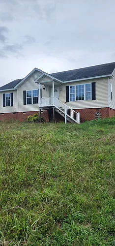 4089 Cedar Plains Rd Photo 1
