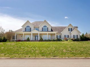 150 Hunters Way, Benton, TN 37307