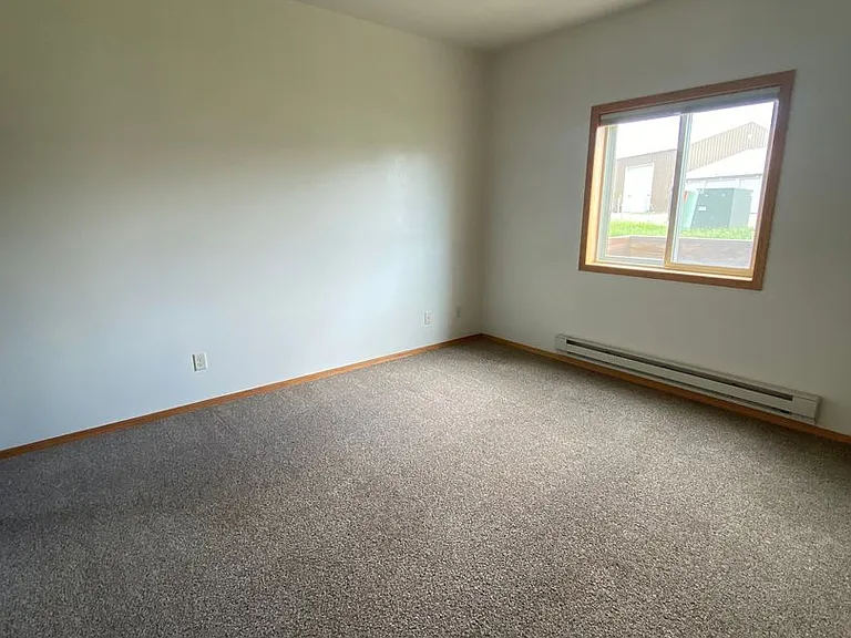 1112-1178 Scout Dr — Photo 33