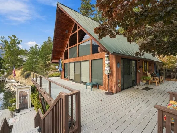 487 Bayshore Drive, Manson, WA 98831