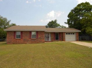 2203 Fernway Ct, Dothan, AL 36303