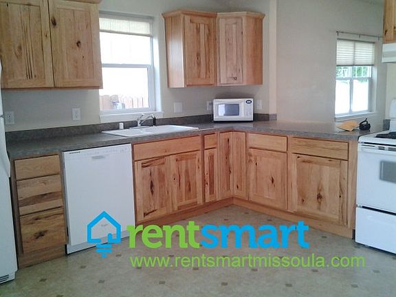 4th image of 2138A S 6th St W