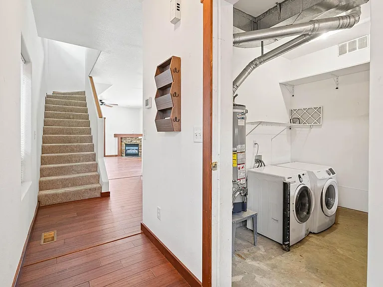 3328 NE 74th Ave — Photo 30