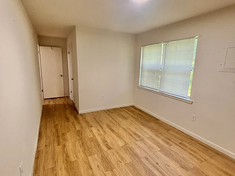 99 3rd St #8 — Photo 7