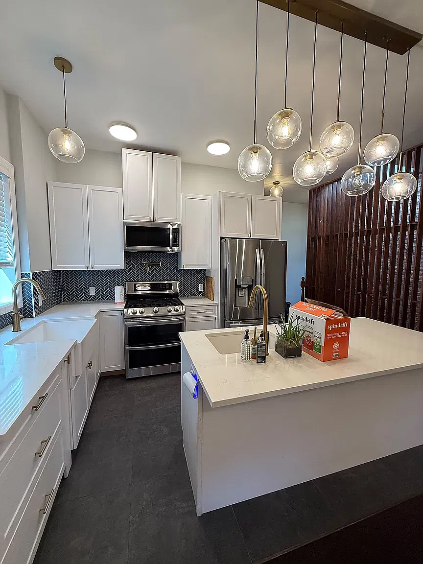 311 Montgomery Street — Photo 1
