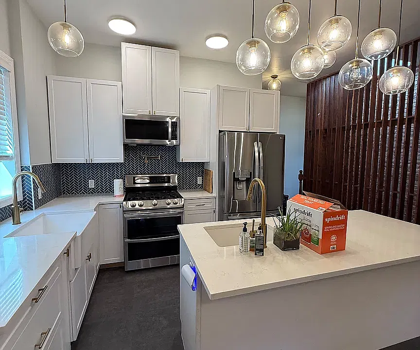 311 Montgomery St #2