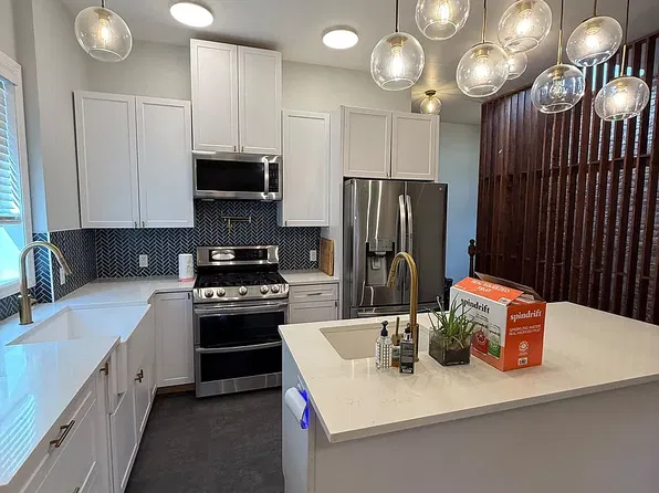 311 Montgomery St #2, Brooklyn, NY 11225