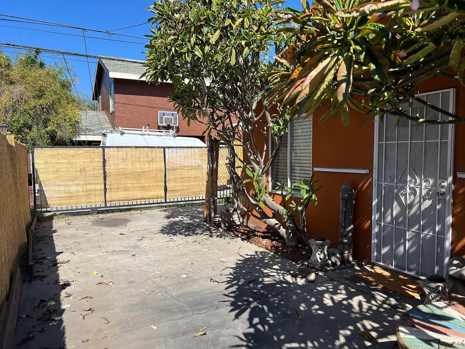 2 bed, $2,500 — Photo 2
