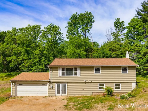 5505 Keller Rd, Delton, MI 49046