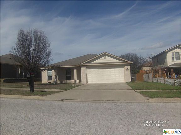 3rd image of 3807 Lyna Ct
