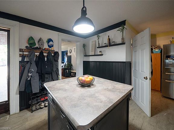 5th image of 78 Arthur St