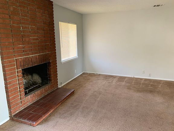 4th image of 128 N Wildwood Ave