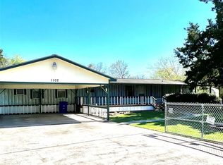 1102 Turley Ct, Highlands, TX 77562