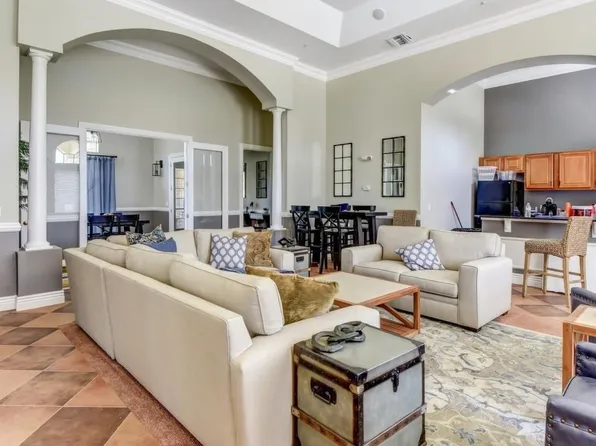 940 Village Trl, Port Orange, FL