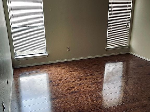 5th image of 3108 Fairgate Dr