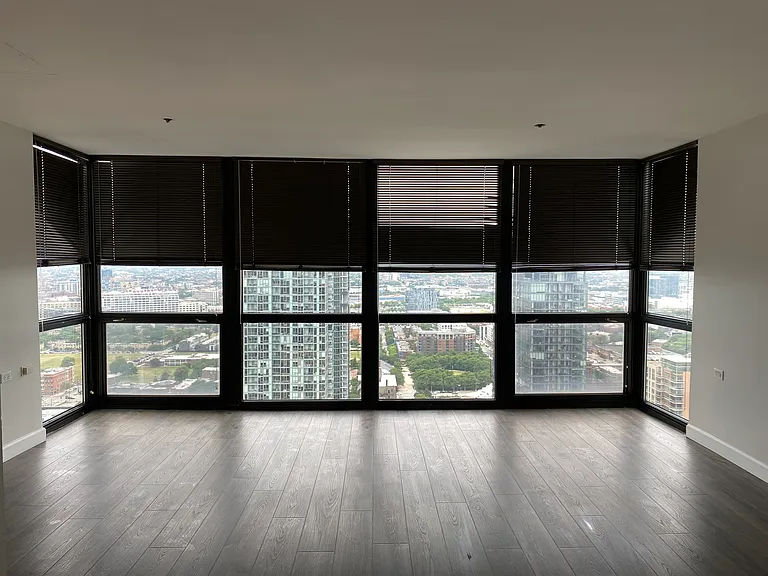1122 N Clark St #3902 — Photo 13