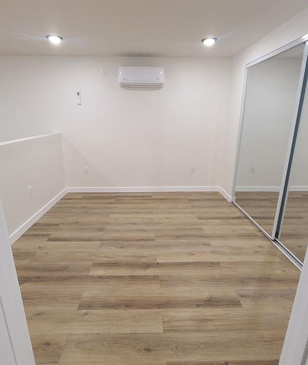 2nd image of 7139 Hazeltine Ave #100A