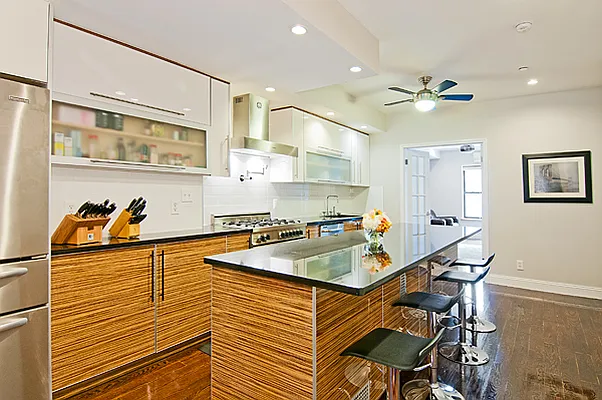 Rented by RES New York | media 27