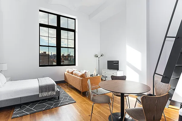 Rented by Bridgeline Property Management, LLC | media 18