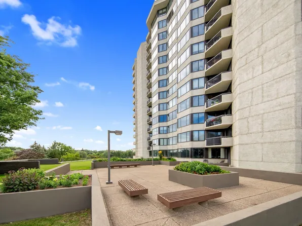 6566 France Ave S APT 112, Edina, MN 55435