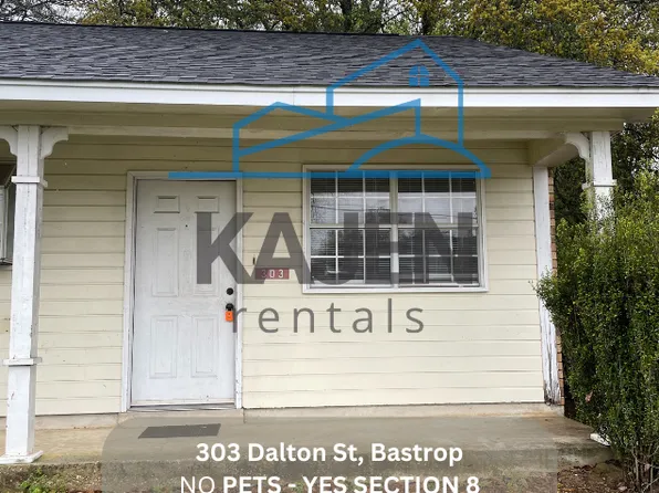 303 Dalton St, Bastrop, LA 71220