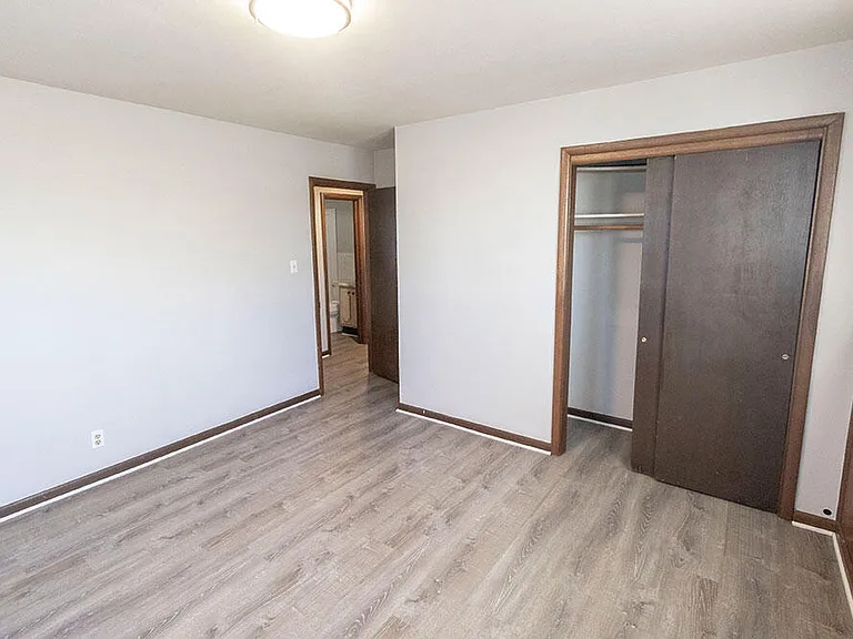 1804 Sylvan Ln #A — Photo 11