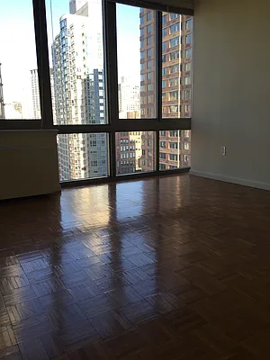 Rented by Chelsea Tower | media 14