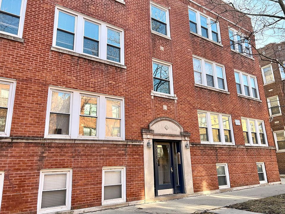1st image of 2607 W Gunnison St APT 2