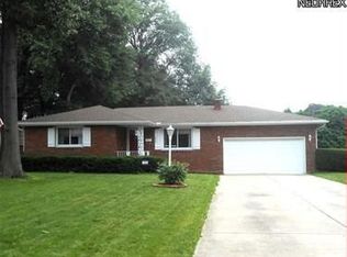 4705 Crabwood Dr, Austintown, OH