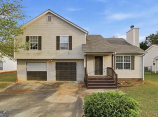 3565 Mosswood Ln, Rex, GA 30273