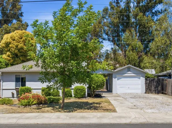 3181 Maddux Dr, Palo Alto, CA 94303