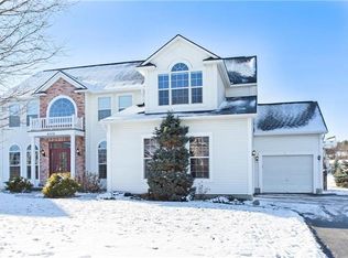 4358 Winding Creek Rd, Manlius, NY 13104