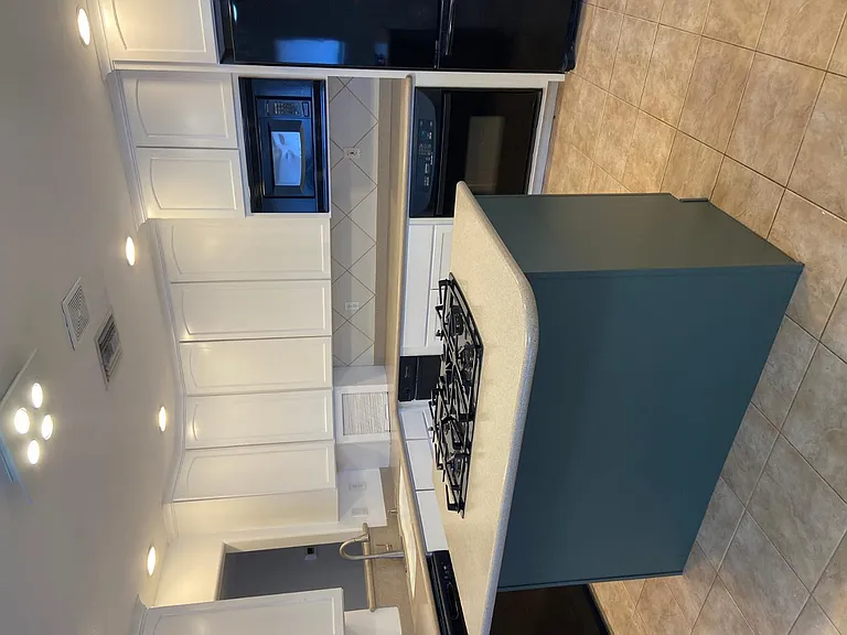 8308 E Turney Ave — Photo 9