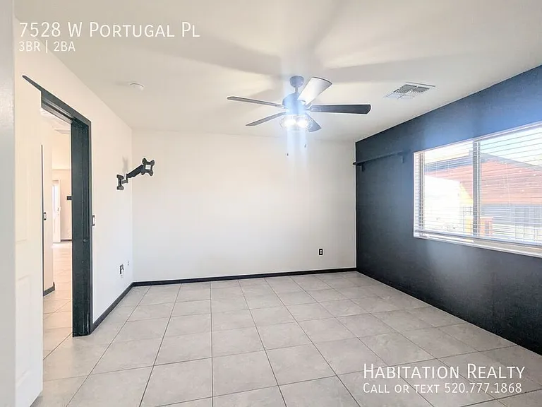 7528 W Portugal Pl — Photo 10