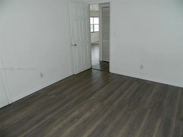 1340 SW 34th Ave — Photo 12