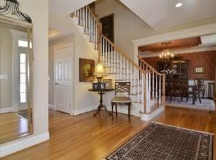 23 Tyler Ct, Avon, CT 06001