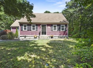 142 Noisy Hole Rd, Mashpee, MA 02649