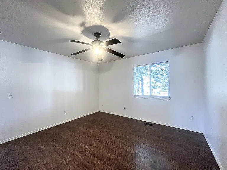 5851 N Cobbler Ln — Photo 33