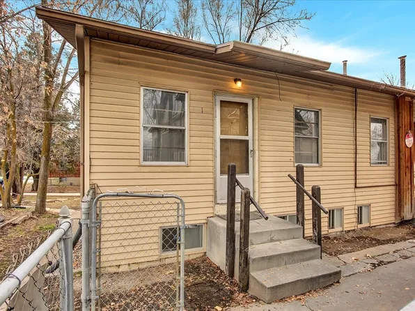 467 N Harrisville Rd, Harrisville, UT 84404
