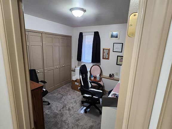 5th image of 6 Albert Ln APT E