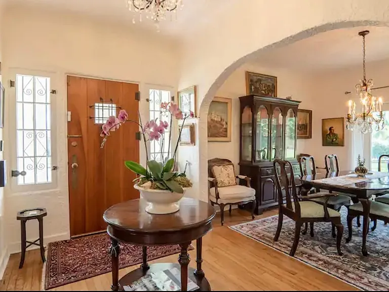 302 Fordham Dr — Photo 5