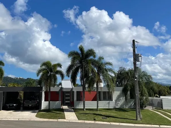 34 Jacaguas, Aguas Buenas, PR 00703