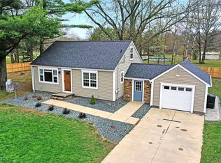 3033 S Lipkey Rd, North Jackson, OH 44451