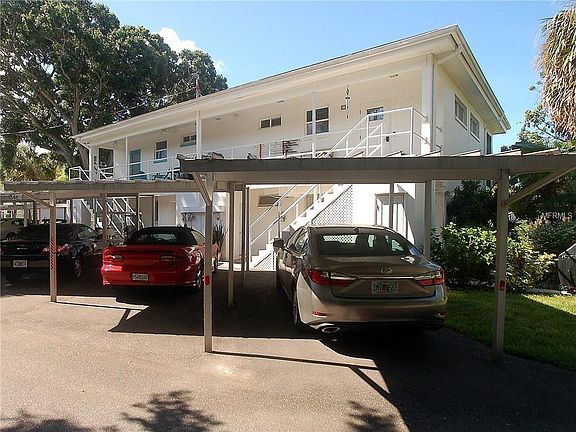 2nd image of 346 Pennsylvania Ave #2