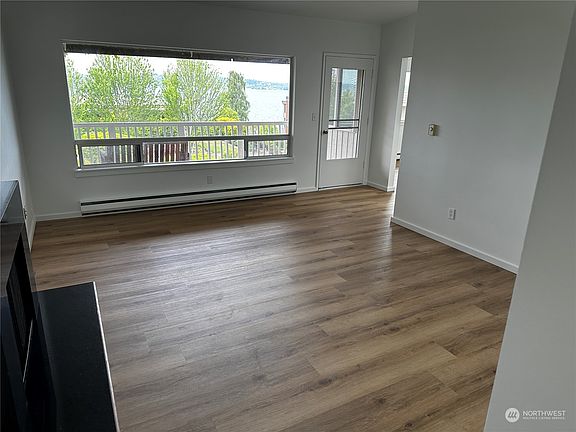 2nd image of 935 1st Street S #3