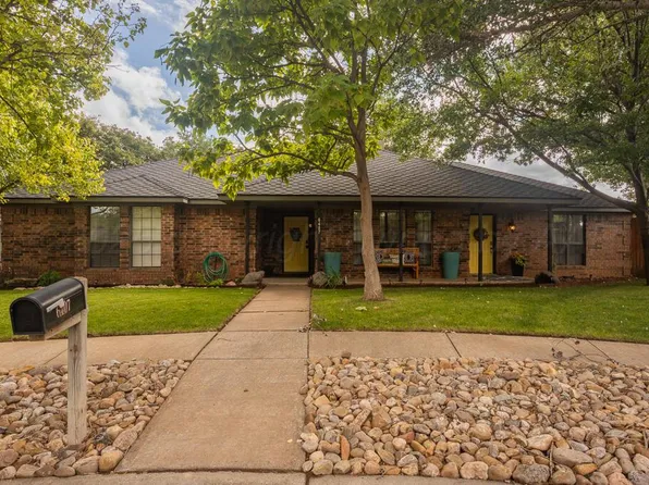 6407 W Chenot Dr, Amarillo, TX 79109