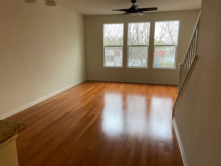 40741 Greystone Ter — Photo 12
