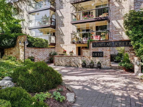 1610 Jubilee Ave #307, Victoria, BC V8R 6P3